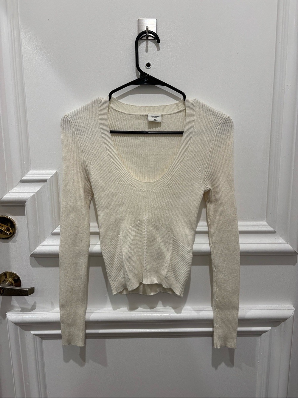 Abercrombie & Fitch Cream Sweater